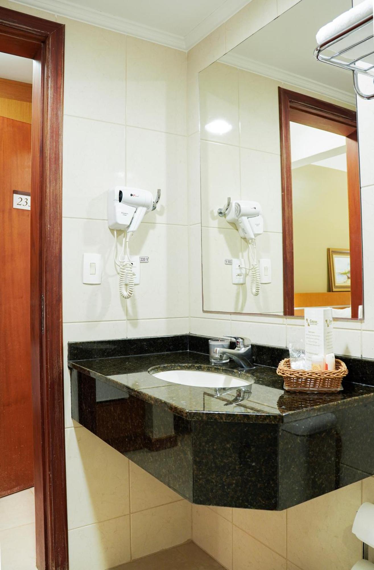 Copas Executive Hotel Cascavel  Exterior photo